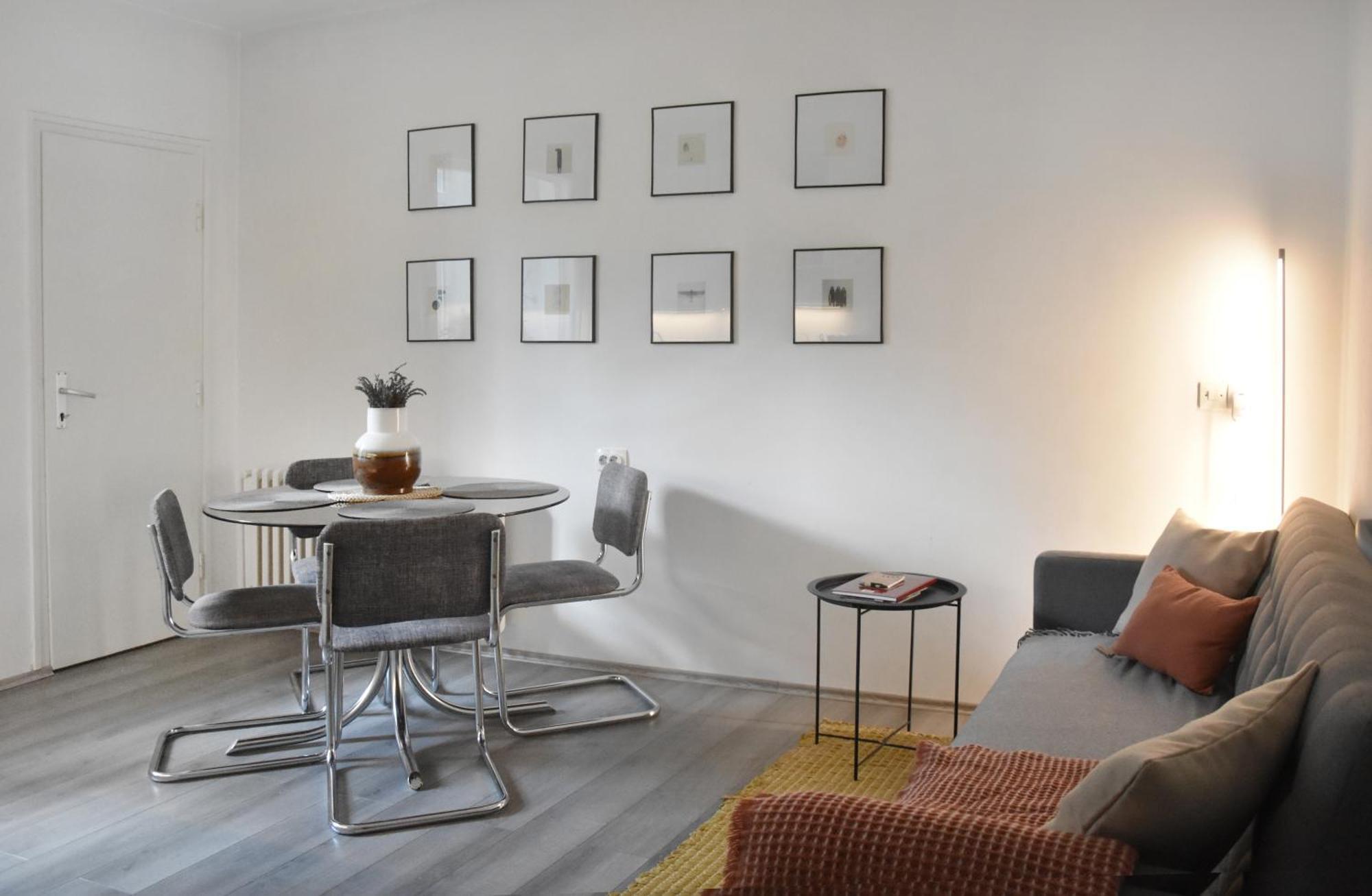 Pannonian Sailor Apartment โนวีซาด ภายนอก รูปภาพ